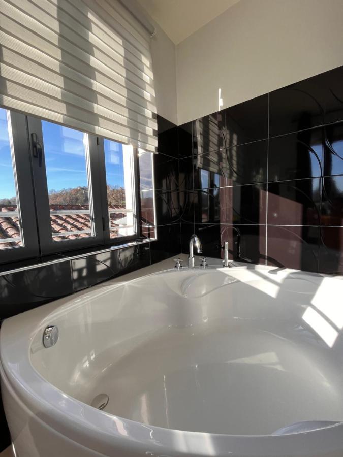 Hotel Le Vinois Caillac Zewnętrze zdjęcie