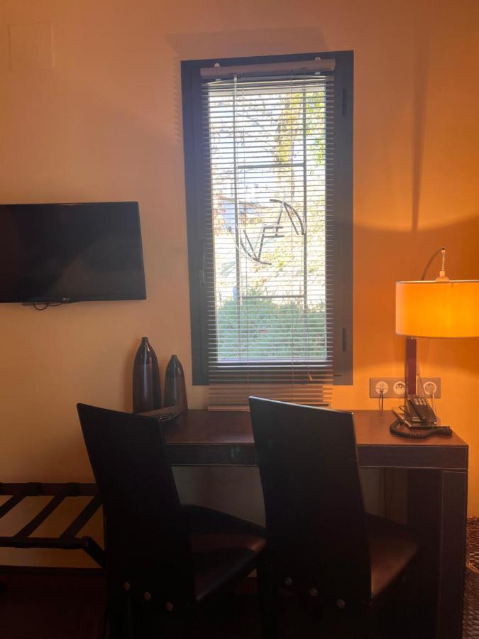 Hotel Le Vinois Caillac Zewnętrze zdjęcie