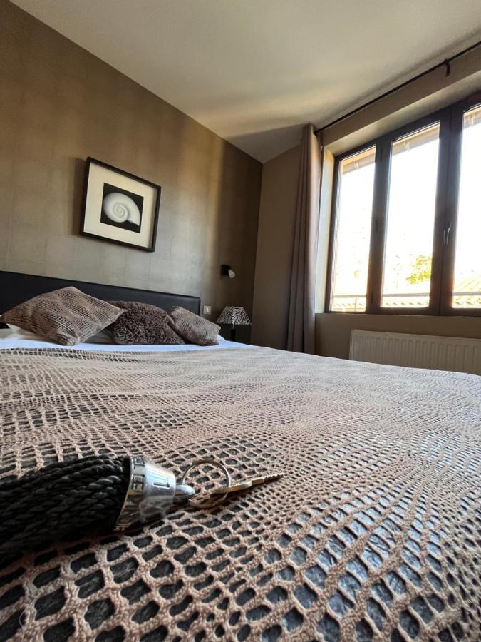 Hotel Le Vinois Caillac Zewnętrze zdjęcie