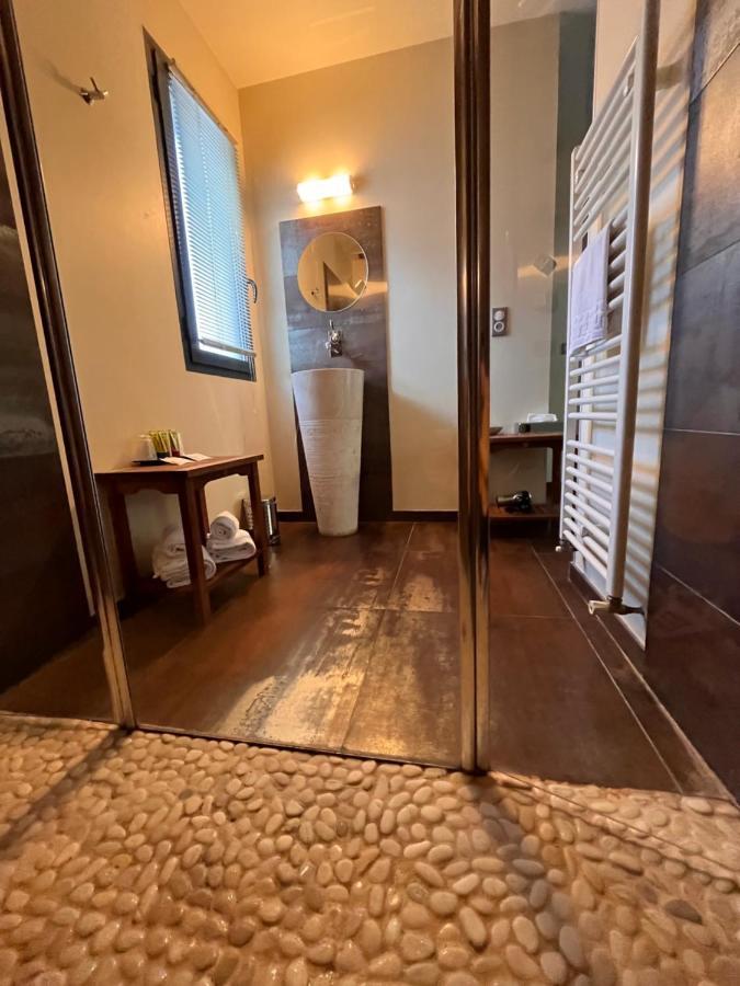 Hotel Le Vinois Caillac Zewnętrze zdjęcie